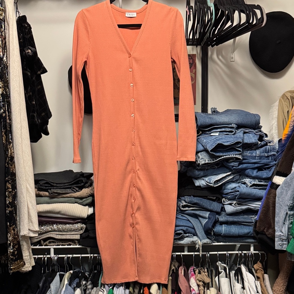 Elegant Long Sleeve Button-Down Dress in Coral